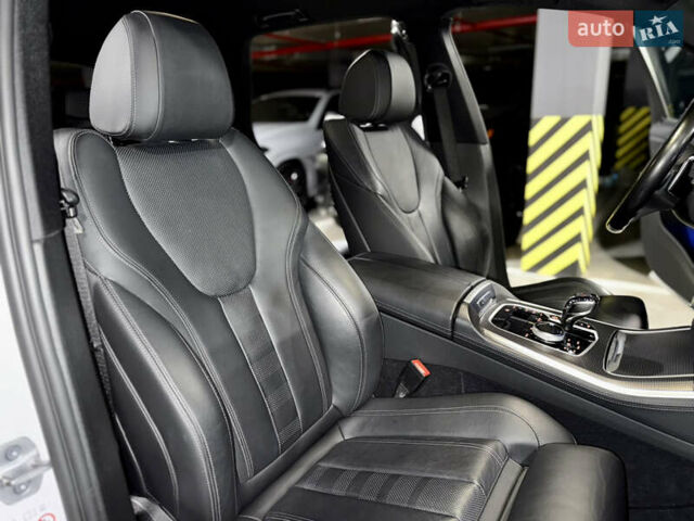 Белый БМВ Х5, объемом двигателя 2.99 л и пробегом 115 тыс. км за 63900 $, фото 31 на Automoto.ua