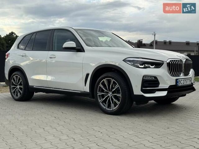 Білий БМВ Х5, об'ємом двигуна 2 л та пробігом 74 тис. км за 54200 $, фото 6 на Automoto.ua