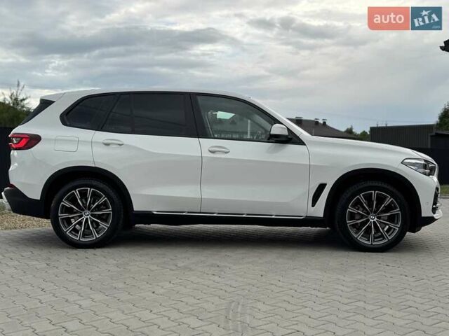 Білий БМВ Х5, об'ємом двигуна 2 л та пробігом 74 тис. км за 54200 $, фото 10 на Automoto.ua