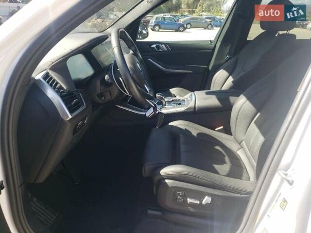Білий БМВ Х5, об'ємом двигуна 3 л та пробігом 105 тис. км за 27100 $, фото 6 на Automoto.ua
