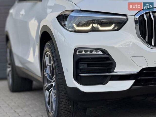 БМВ Х5 2021 в Стрые на Automoto.ua Белый БМВ Х5, объемом двигателя 2 л и пробегом 89 тыс. км за 53900 $, фото 15 на Automoto.ua