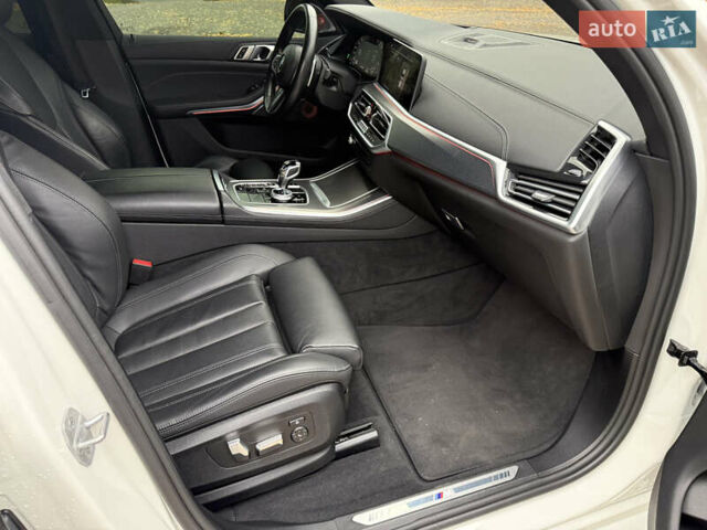 Белый БМВ Х5, объемом двигателя 3 л и пробегом 52 тыс. км за 55555 $, фото 15 на Automoto.ua