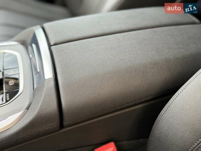 Білий БМВ Х5, об'ємом двигуна 2 л та пробігом 74 тис. км за 54200 $, фото 68 на Automoto.ua