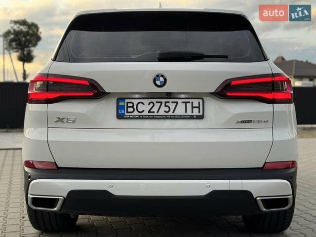 Білий БМВ Х5, об'ємом двигуна 2 л та пробігом 74 тис. км за 54200 $, фото 14 на Automoto.ua