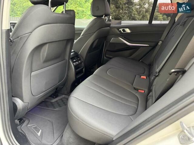 Білий БМВ Х5, об'ємом двигуна 2 л та пробігом 74 тис. км за 54200 $, фото 60 на Automoto.ua