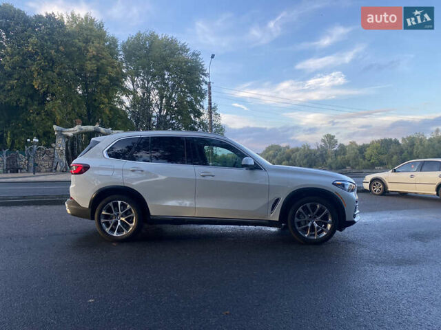 Белый БМВ Х5, объемом двигателя 3 л и пробегом 5 тыс. км за 62900 $, фото 157 на Automoto.ua
