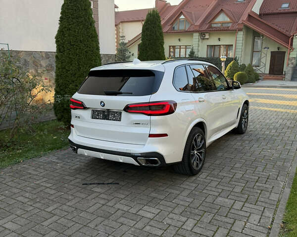 БМВ Х5 2021 в Черновцах на Automoto.ua Белый БМВ Х5, объемом двигателя 2.99 л и пробегом 84 тыс. км за 74000 $, фото 6 на Automoto.ua