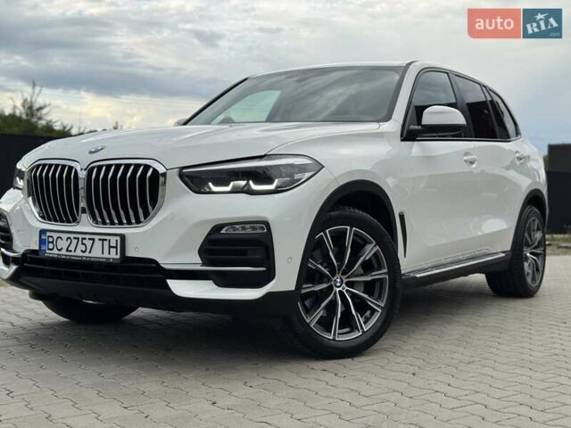 Білий БМВ Х5, об'ємом двигуна 2 л та пробігом 74 тис. км за 54200 $, фото 32 на Automoto.ua