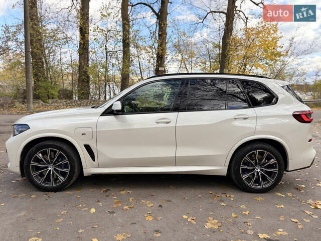 БМВ Х5 2021 в Тернополе на Automoto.ua Белый БМВ Х5, объемом двигателя 3 л и пробегом 98 тыс. км за 64900 $, фото 4 на Automoto.ua