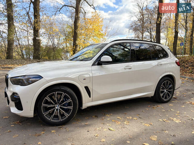 БМВ Х5 2021 в Тернополе на Automoto.ua Белый БМВ Х5, объемом двигателя 3 л и пробегом 98 тыс. км за 64900 $, фото 3 на Automoto.ua