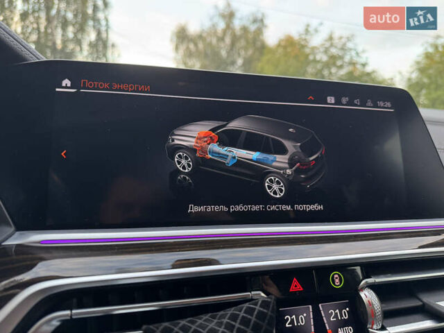 Белый БМВ Х5, объемом двигателя 3 л и пробегом 74 тыс. км за 55000 $, фото 59 на Automoto.ua