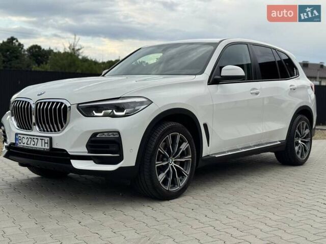 Білий БМВ Х5, об'ємом двигуна 2 л та пробігом 74 тис. км за 54200 $, фото 30 на Automoto.ua