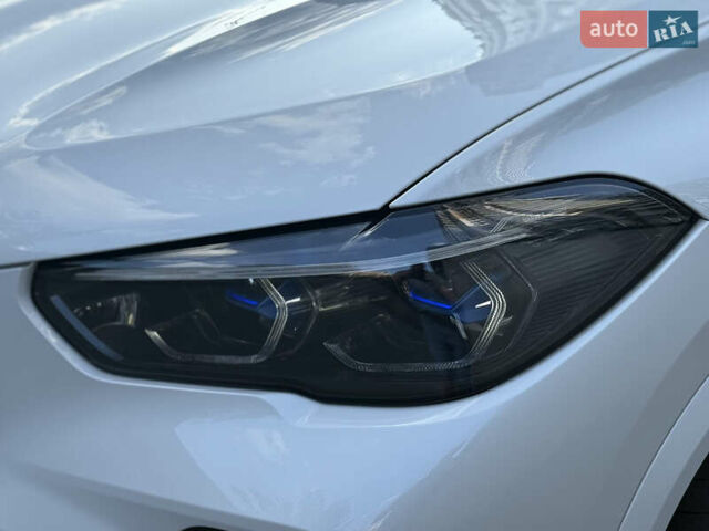 Белый БМВ Х5, объемом двигателя 3 л и пробегом 61 тыс. км за 73000 $, фото 41 на Automoto.ua