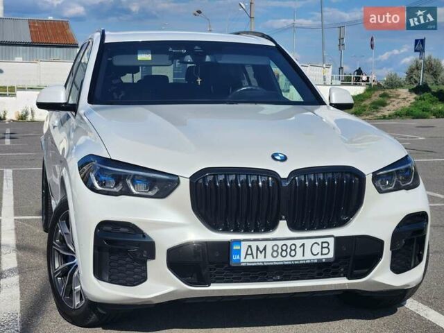 Белый БМВ Х5, объемом двигателя 3 л и пробегом 84 тыс. км за 74900 $, фото 15 на Automoto.ua