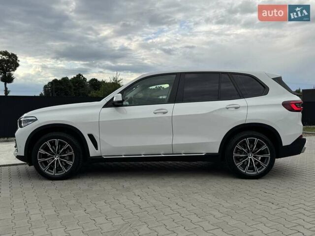 Білий БМВ Х5, об'ємом двигуна 2 л та пробігом 74 тис. км за 54200 $, фото 26 на Automoto.ua