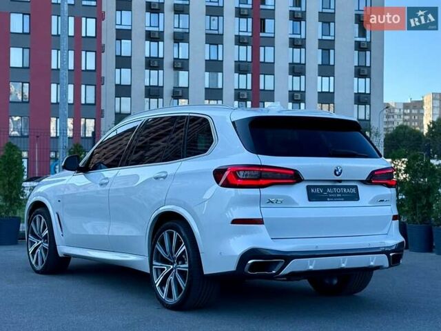Белый БМВ Х5, объемом двигателя 3 л и пробегом 90 тыс. км за 69000 $, фото 17 на Automoto.ua