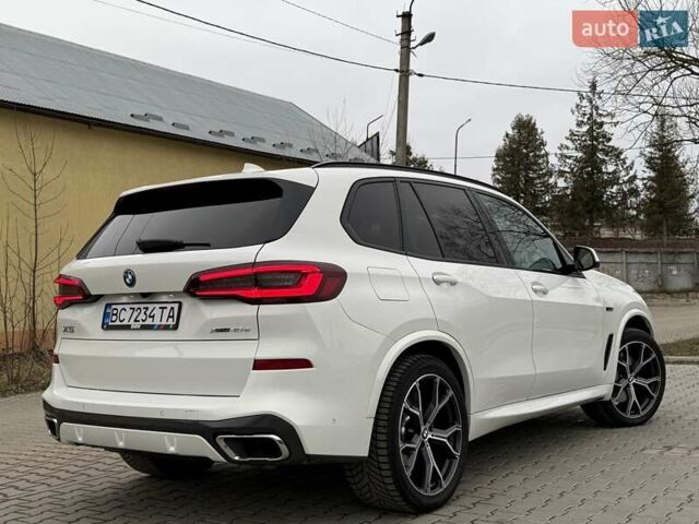 Білий БМВ Х5, об'ємом двигуна 3 л та пробігом 39 тис. км за 71000 $, фото 4 на Automoto.ua