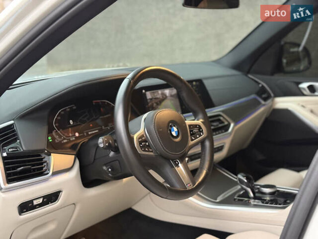 Білий БМВ Х5, об'ємом двигуна 2.99 л та пробігом 20 тис. км за 88999 $, фото 32 на Automoto.ua