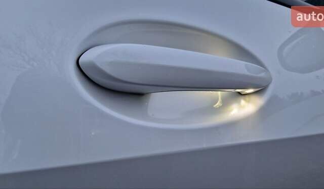 Белый БМВ Х5, объемом двигателя 3 л и пробегом 89 тыс. км за 82000 $, фото 13 на Automoto.ua