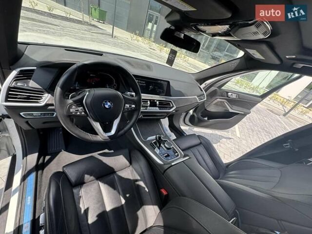 Белый БМВ Х5, объемом двигателя 3 л и пробегом 43 тыс. км за 66000 $, фото 11 на Automoto.ua