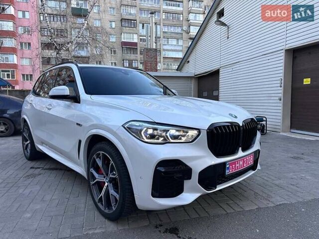 Білий БМВ Х5, об'ємом двигуна 3 л та пробігом 40 тис. км за 75000 $, фото 3 на Automoto.ua