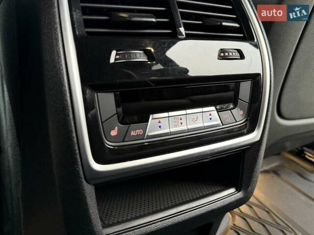 Білий БМВ Х5, об'ємом двигуна 3 л та пробігом 39 тис. км за 71000 $, фото 40 на Automoto.ua