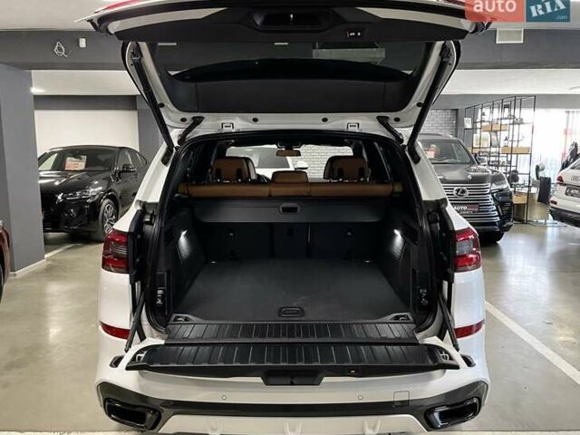 Белый БМВ Х5, объемом двигателя 2.99 л и пробегом 114 тыс. км за 68700 $, фото 19 на Automoto.ua