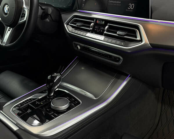 Белый БМВ Х5, объемом двигателя 3 л и пробегом 43 тыс. км за 62500 $, фото 28 на Automoto.ua