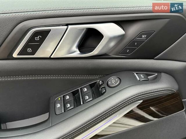 Білий БМВ Х5, об'ємом двигуна 3 л та пробігом 39 тис. км за 71000 $, фото 18 на Automoto.ua