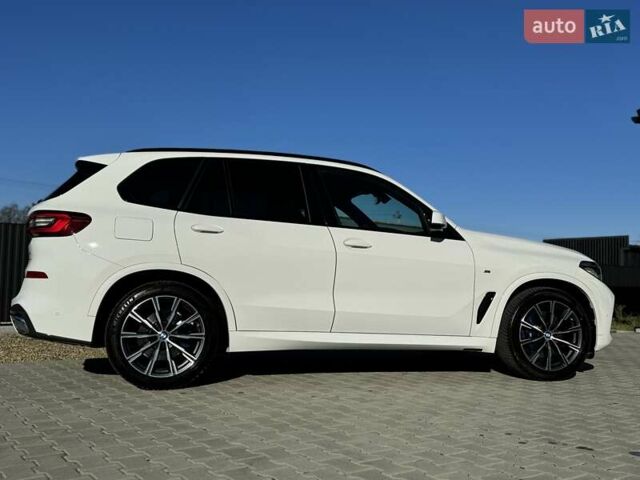Белый БМВ Х5, объемом двигателя 2.99 л и пробегом 73 тыс. км за 72500 $, фото 43 на Automoto.ua