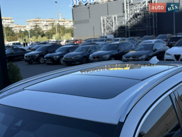Белый БМВ Х5, объемом двигателя 3 л и пробегом 90 тыс. км за 69000 $, фото 53 на Automoto.ua