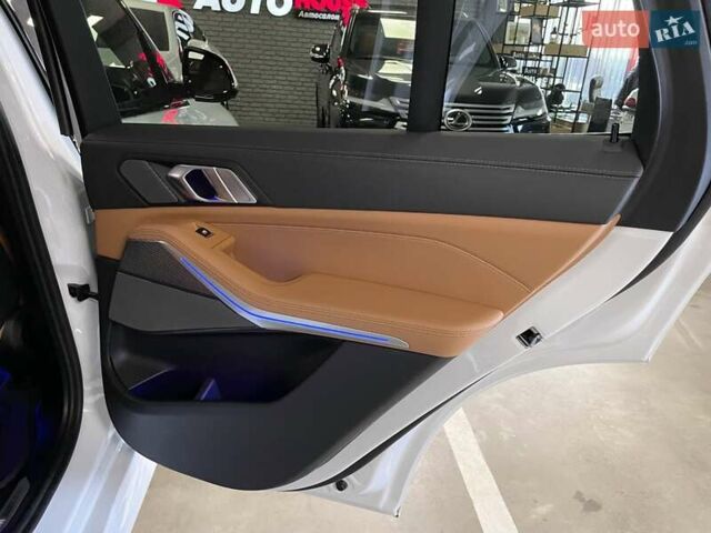 Белый БМВ Х5, объемом двигателя 2.99 л и пробегом 114 тыс. км за 68700 $, фото 37 на Automoto.ua