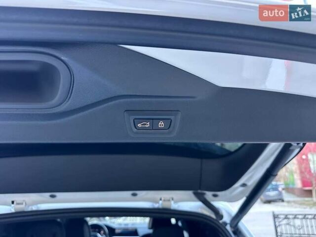 Білий БМВ Х5, об'ємом двигуна 3 л та пробігом 40 тис. км за 75000 $, фото 38 на Automoto.ua