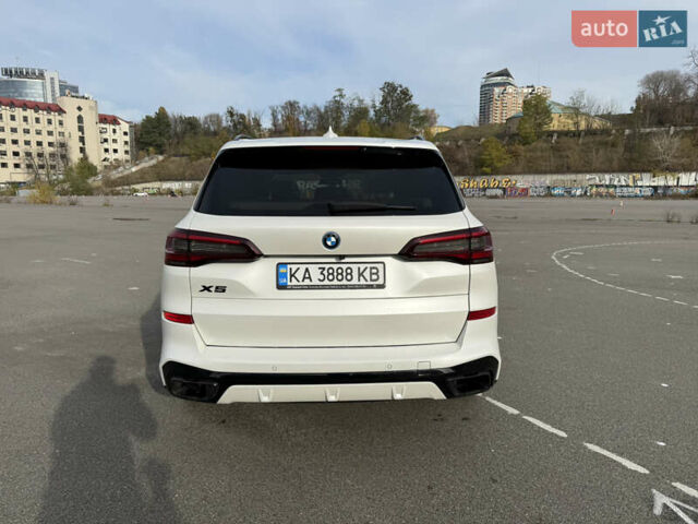 Белый БМВ Х5, объемом двигателя 3 л и пробегом 53 тыс. км за 88000 $, фото 6 на Automoto.ua
