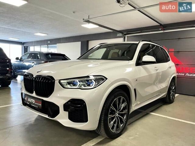 Белый БМВ Х5, объемом двигателя 2.99 л и пробегом 114 тыс. км за 68700 $, фото 3 на Automoto.ua
