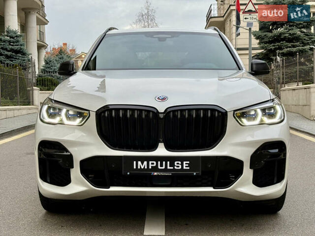Білий БМВ Х5, об'ємом двигуна 3 л та пробігом 46 тис. км за 77500 $, фото 1 на Automoto.ua