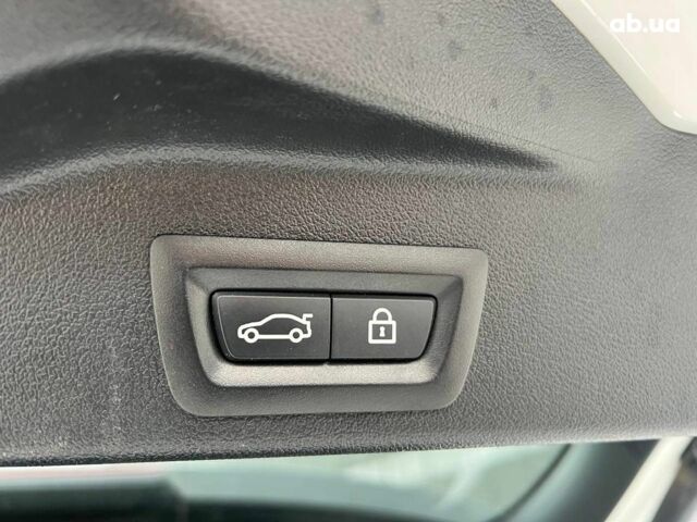 Білий БМВ Х5, об'ємом двигуна 3 л та пробігом 44 тис. км за 66290 $, фото 42 на Automoto.ua