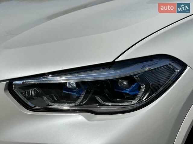 Белый БМВ Х5, объемом двигателя 3 л и пробегом 27 тыс. км за 67500 $, фото 45 на Automoto.ua