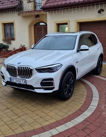 Белый БМВ Х5, объемом двигателя 3 л и пробегом 31 тыс. км за 72500 $, фото 22 на Automoto.ua