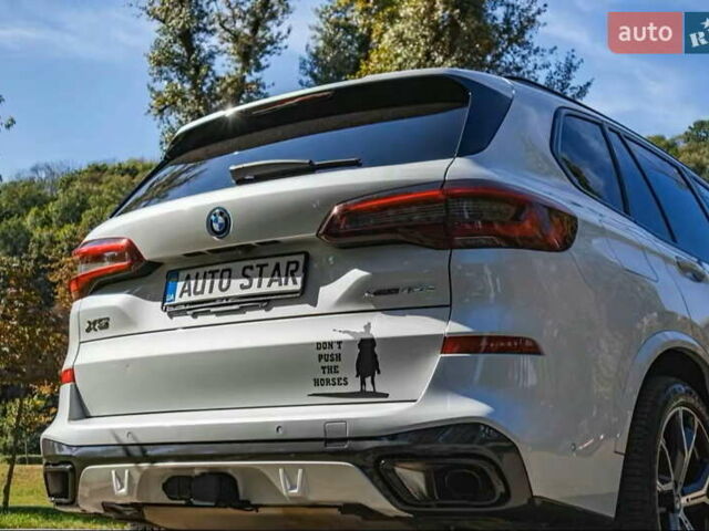 Белый БМВ Х5, объемом двигателя 3 л и пробегом 63 тыс. км за 69900 $, фото 8 на Automoto.ua
