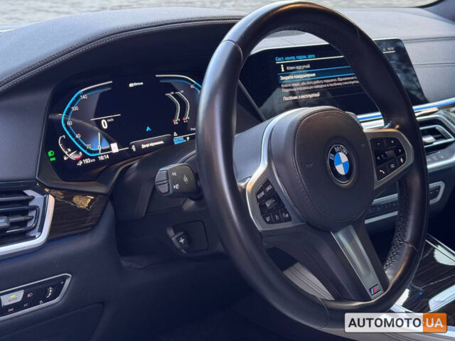 Белый БМВ Х5, объемом двигателя 3 л и пробегом 17 тыс. км за 72000 $, фото 10 на Automoto.ua