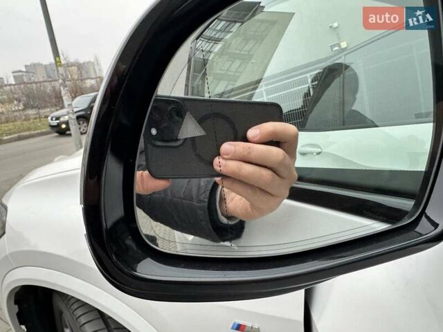 Белый БМВ Х5, объемом двигателя 3 л и пробегом 24 тыс. км за 74800 $, фото 64 на Automoto.ua