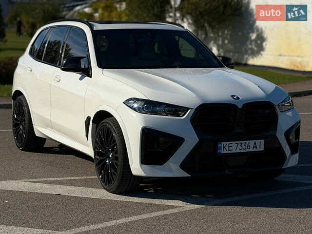 Белый БМВ Х5, объемом двигателя 3 л и пробегом 48 тыс. км за 65500 $, фото 1 на Automoto.ua