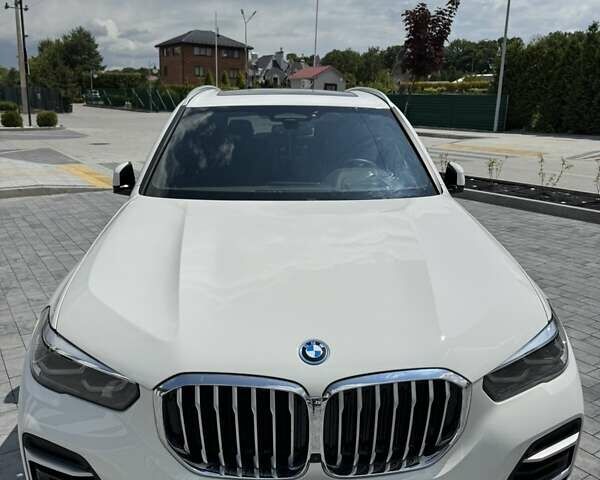 Белый БМВ Х5, объемом двигателя 3 л и пробегом 43 тыс. км за 66000 $, фото 43 на Automoto.ua