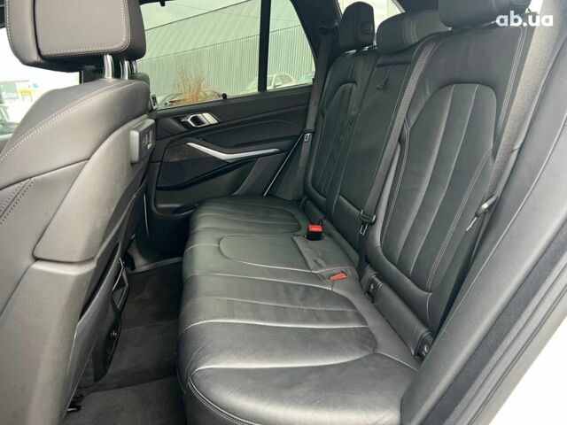 Білий БМВ Х5, об'ємом двигуна 3 л та пробігом 44 тис. км за 66290 $, фото 37 на Automoto.ua