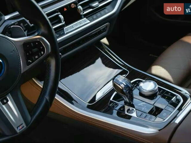 Белый БМВ Х5, объемом двигателя 3 л и пробегом 63 тыс. км за 69900 $, фото 20 на Automoto.ua