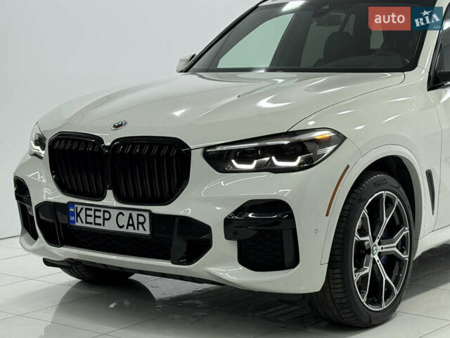 Белый БМВ Х5, объемом двигателя 3 л и пробегом 43 тыс. км за 62500 $, фото 9 на Automoto.ua