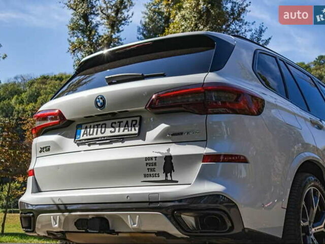 Белый БМВ Х5, объемом двигателя 3 л и пробегом 63 тыс. км за 74900 $, фото 8 на Automoto.ua