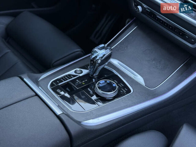 Белый БМВ Х5, объемом двигателя 3 л и пробегом 90 тыс. км за 69000 $, фото 42 на Automoto.ua