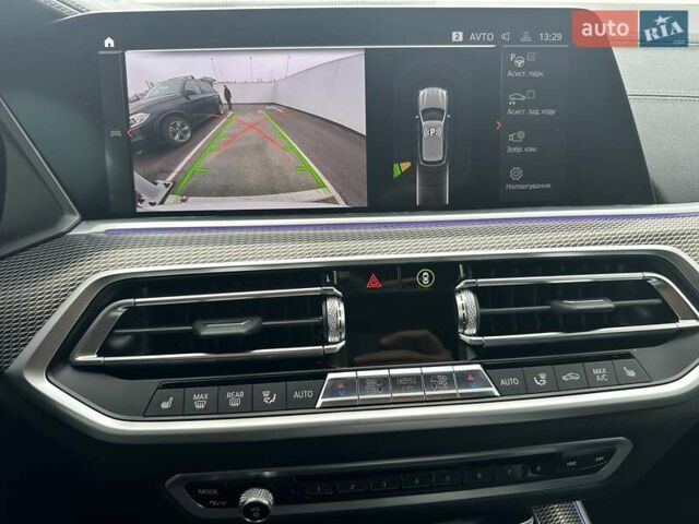 Белый БМВ Х5, объемом двигателя 3 л и пробегом 24 тыс. км за 74800 $, фото 48 на Automoto.ua